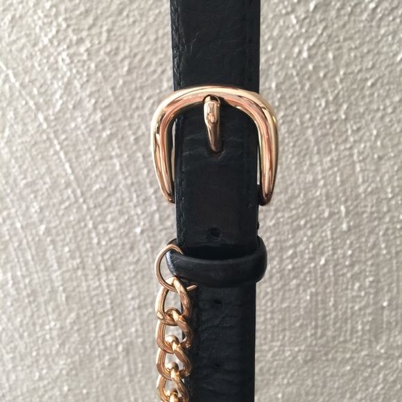 Vince Camuto Chain Belt - Picture 6 of 6